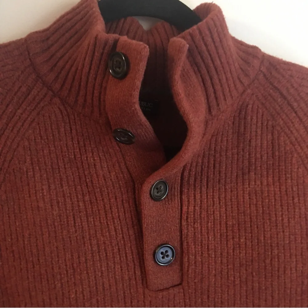 Banana Republic Women Sweater Size Large - Picture 2 of 5